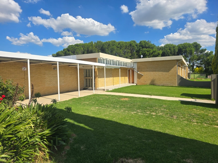 1 Bedroom Property for Sale in Dagbreek Free State